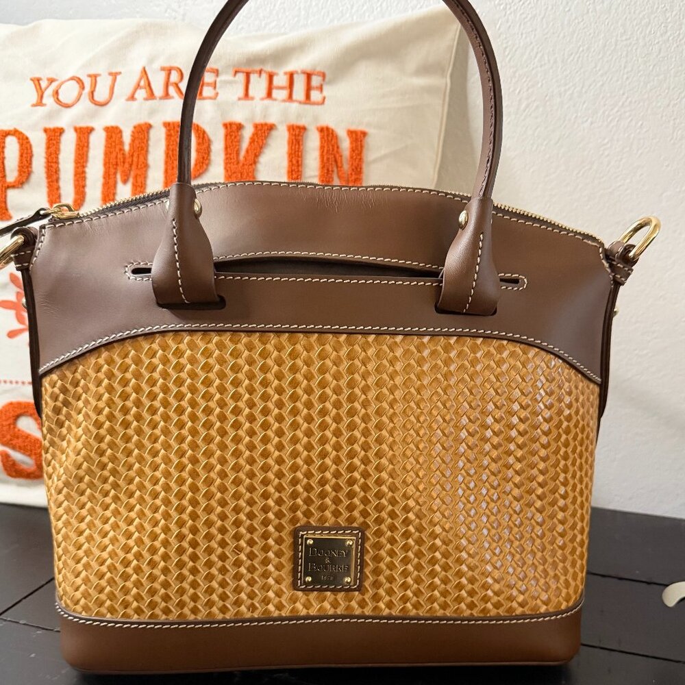 Dooney & Bourke Brown Woven Leather Satchel, NEW NO TAGS, shoulder strap, bag